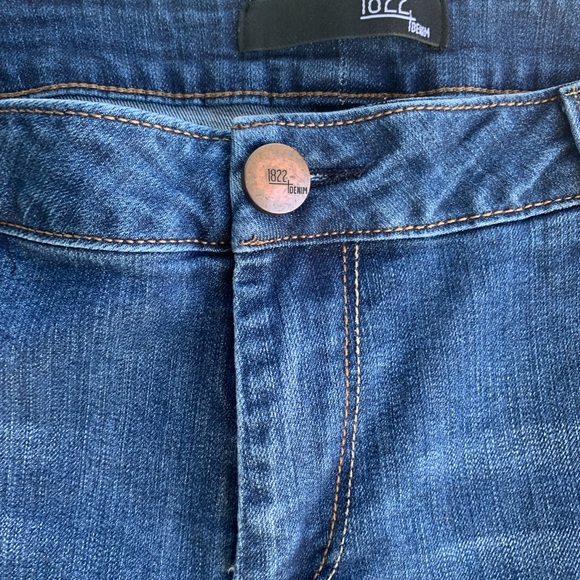 1822 Denim Medium Blue Straight Leg Cropped Jeans – Size 16W - Picture 3 of 9